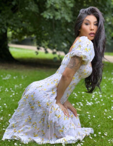 Beautiful TS Kalliny Nomura